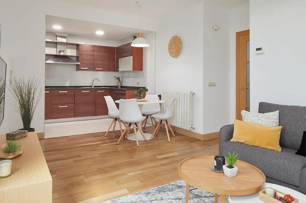 Apartment The Rentals Collection - Vaumm San Sebastian Spain